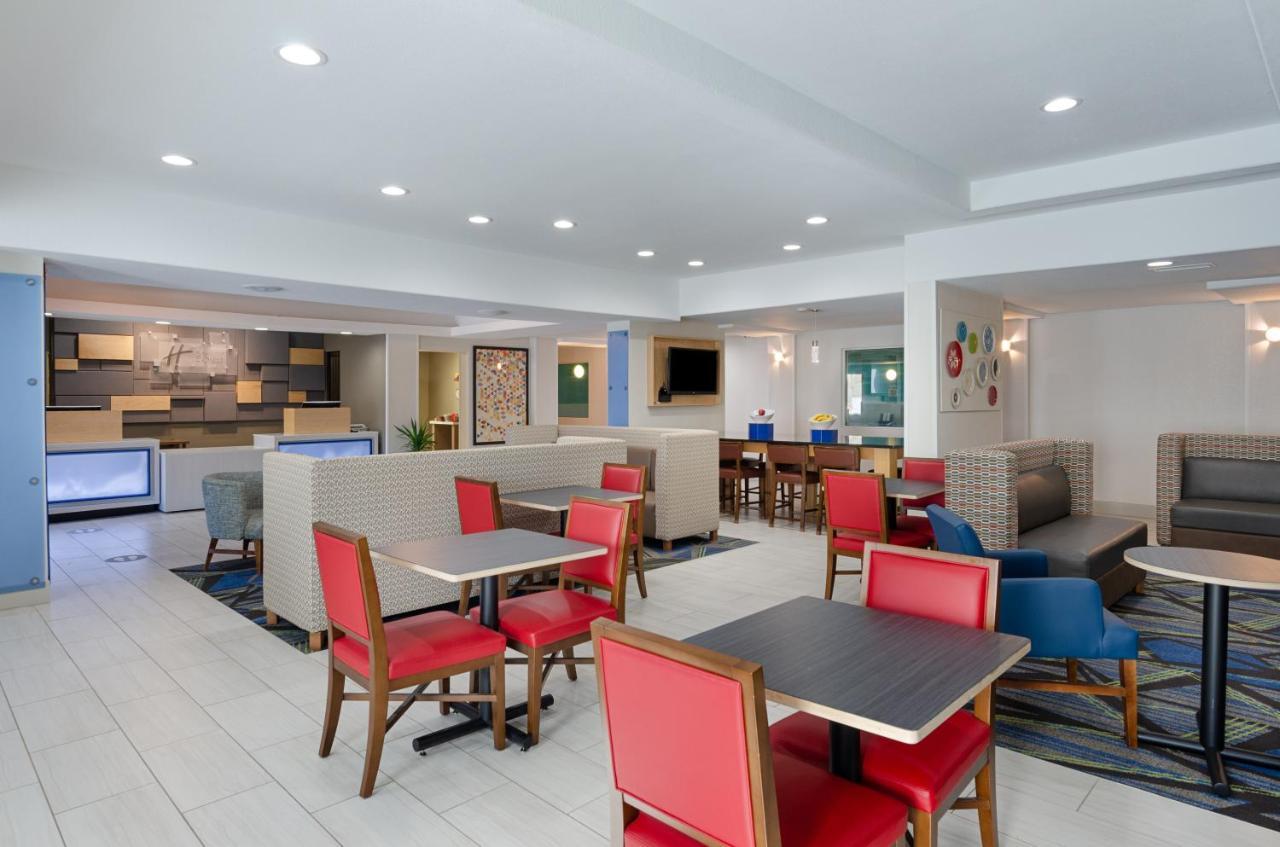 Holiday Inn Express Hotel & Suites Weston By Ihg Luaran gambar