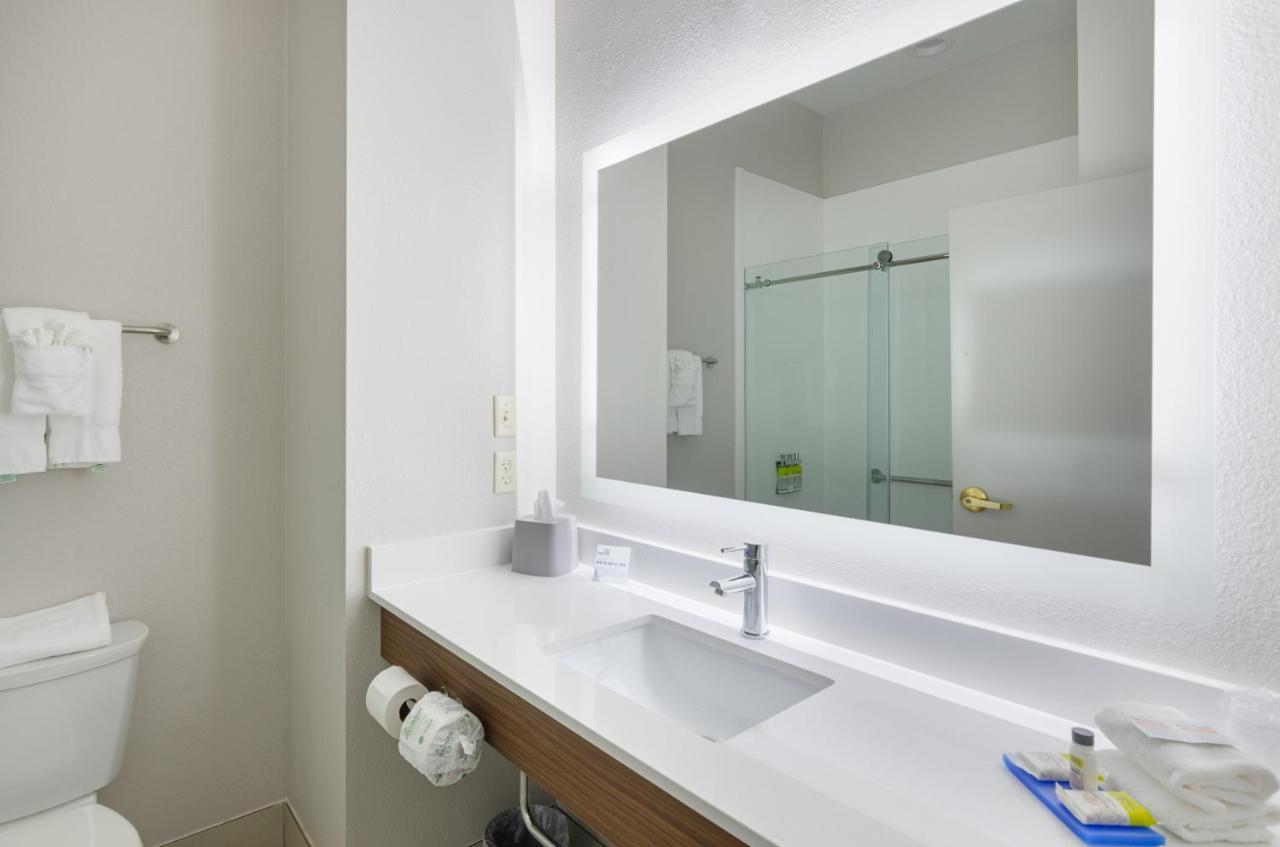 Holiday Inn Express Hotel & Suites Weston By Ihg Luaran gambar